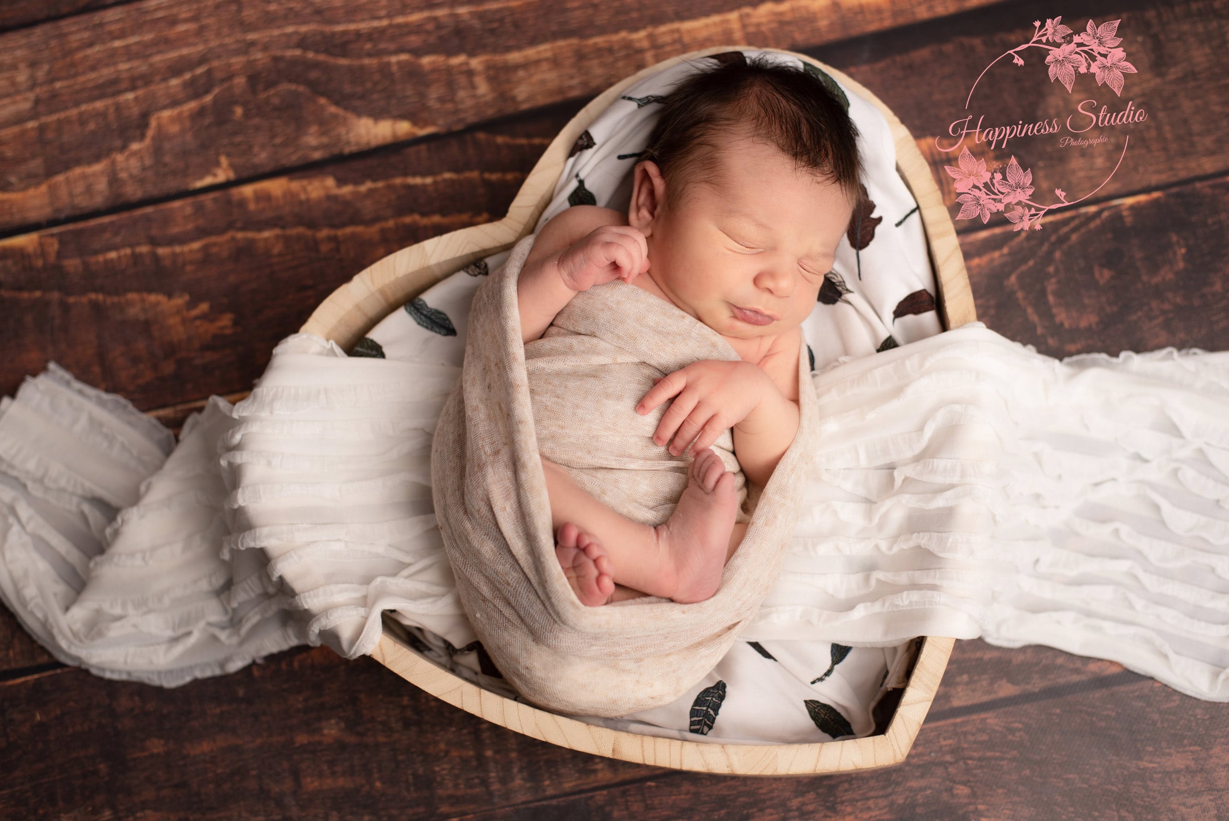 Photographe Naissance Nouveau Ne Et Bebe A Lyon