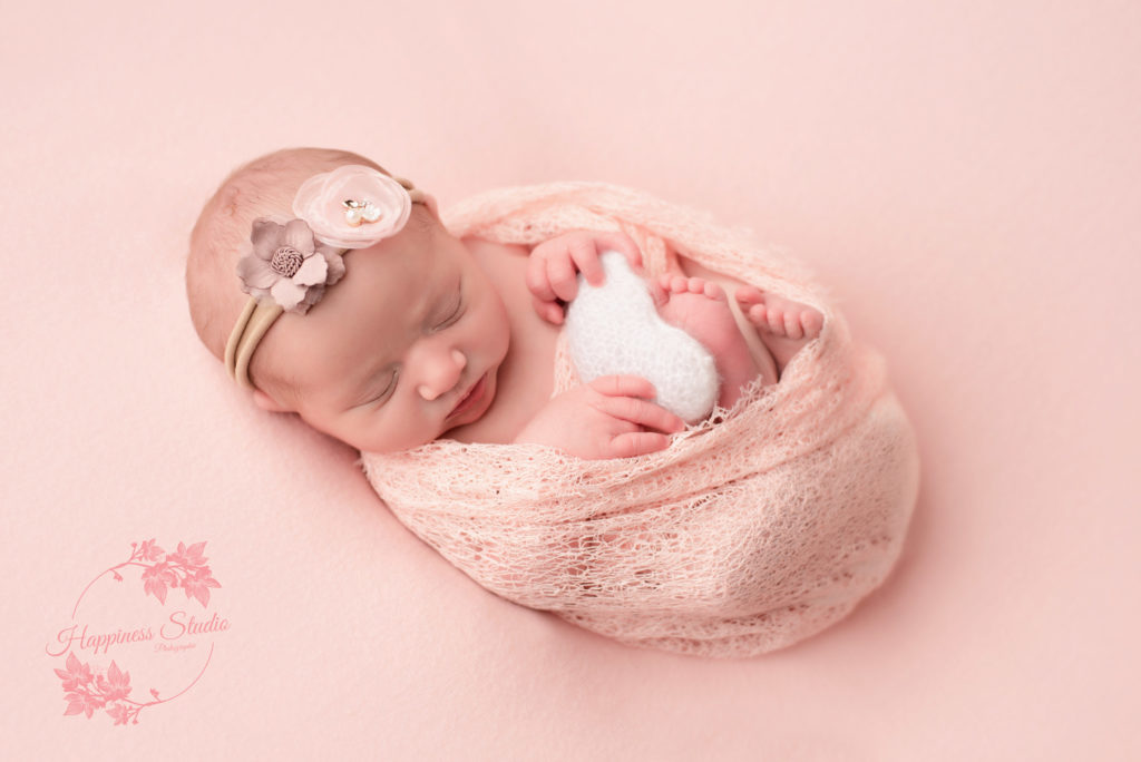 Photographe Naissance Nouveau Ne Et Bebe A Lyon