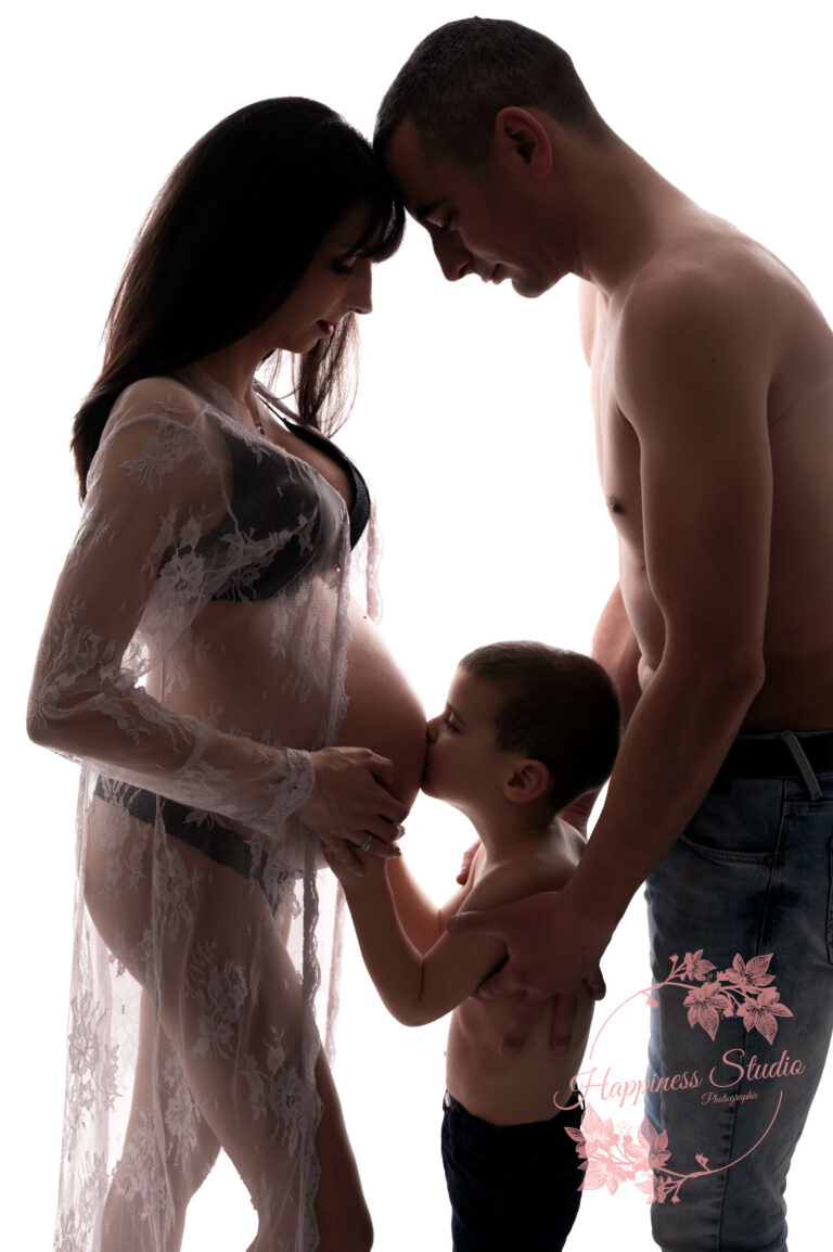 séance photo grossesse en famille