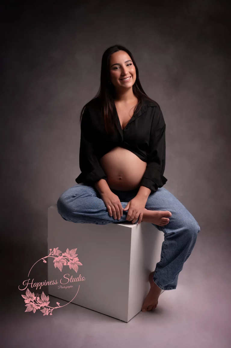 photo artistique de grossesse à Lyon